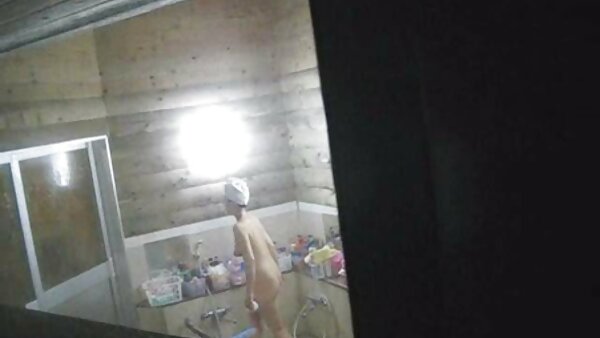 Zwei Shemale-Krankenschwestern ficken freie pornofilme das Arschloch eines versauten Patienten